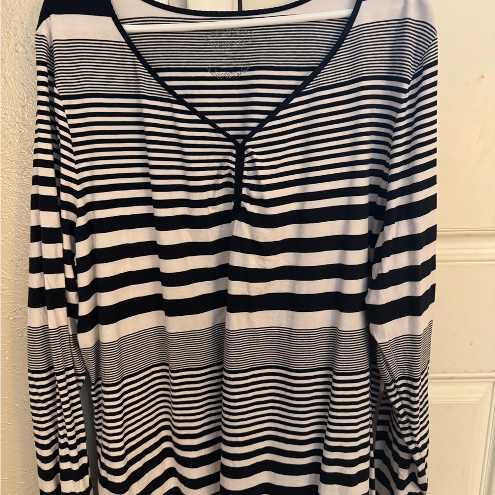 Venezia Black and White Long Sleeve Polo Blouse